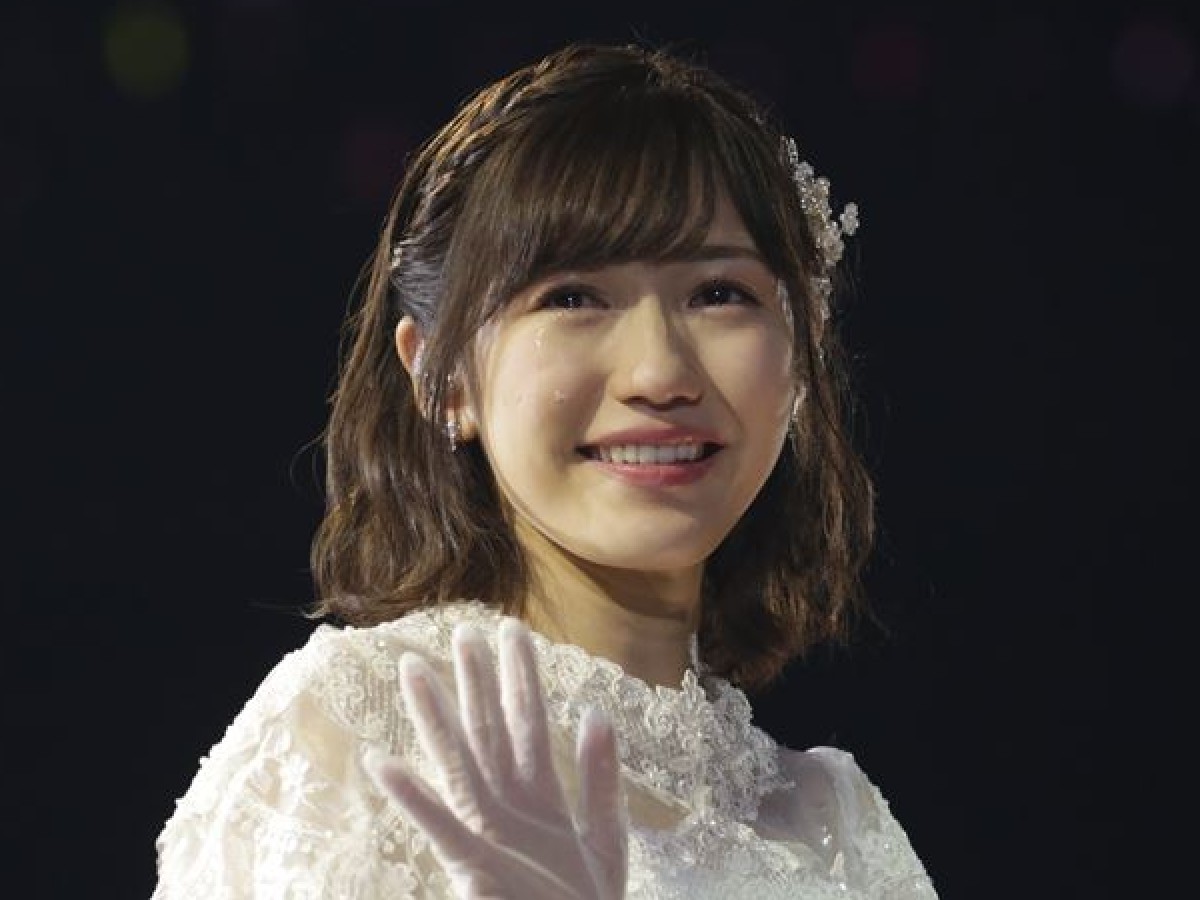 渡辺麻友、卒業コンサートで大粒の涙「私が信じて歩んだ道は間違ってなかった」