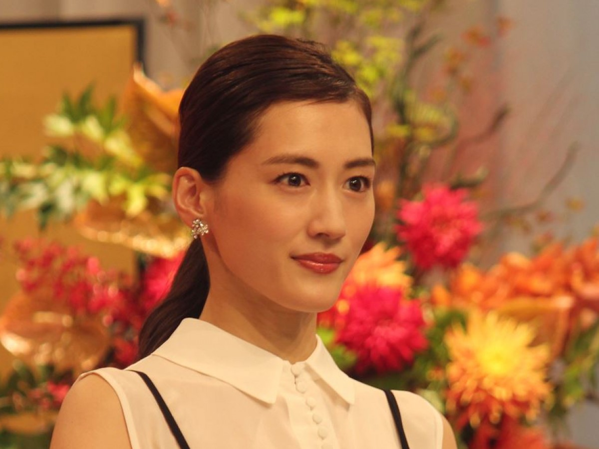 綾瀬はるか、2019年大河ドラマ『いだてん~東京オリムピック噺~』出演者発表会見で、阿部サダヲと中村勘九郎にエール