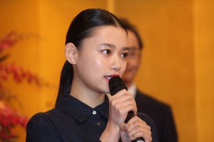 杉咲花、2019年大河ドラマ『いだてん～東京オリムピック噺～』出演者発表会見に登場