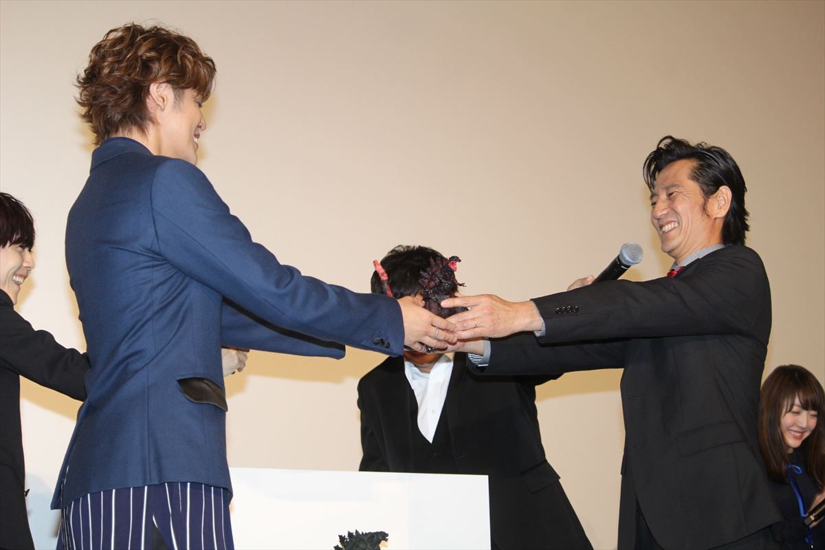 宮野真守「見たことないゴジラが出来ました」 アニメ『GODZILLA 怪獣惑星』に自信