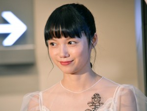 映画『ラストレシピ～麒麟の舌の記憶～』初日舞台挨拶に出席した宮崎あおい