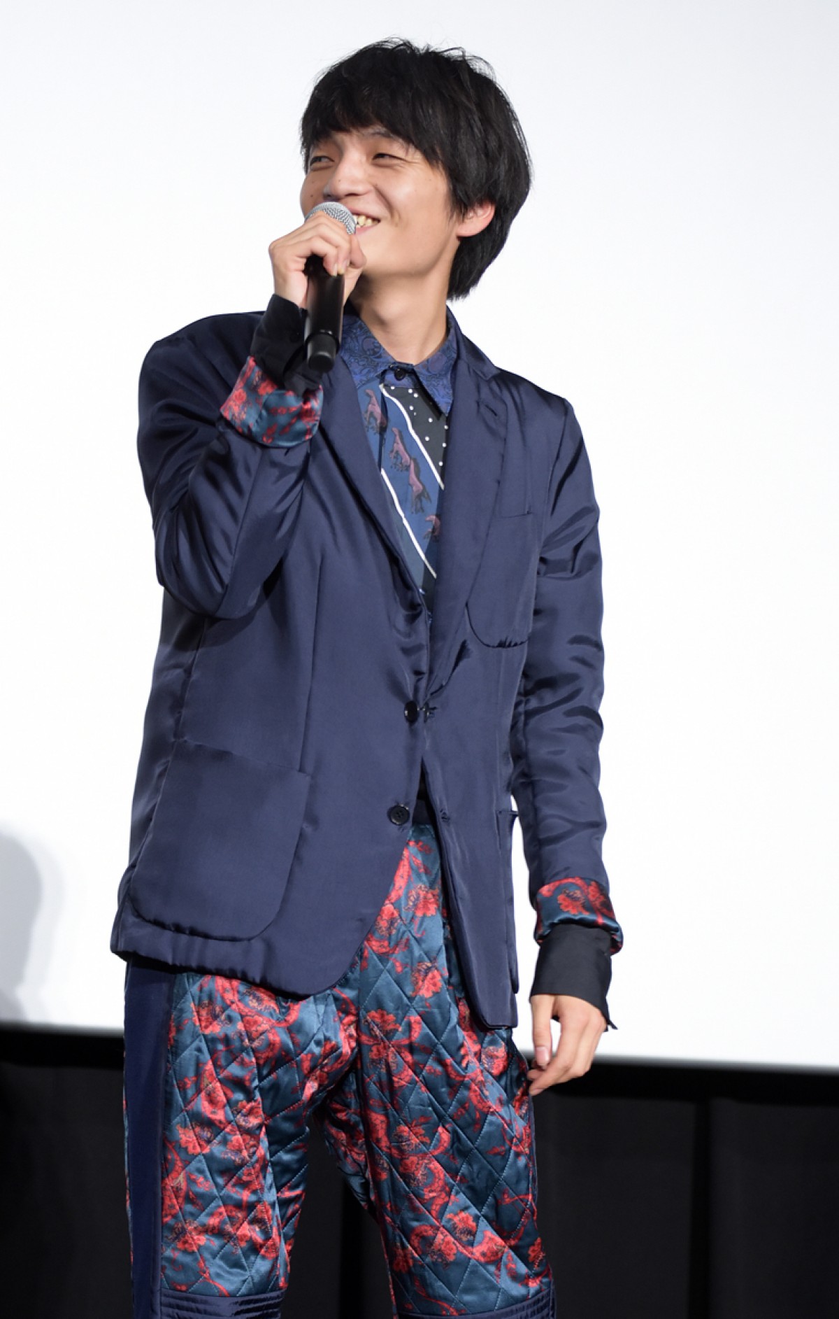 朝が苦手な山崎賢人、目指すは“起きちゃう主義”！本郷奏多から意外なアドバイスも