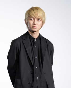 映画『氷菓』初日舞台挨拶に出席した本郷奏多