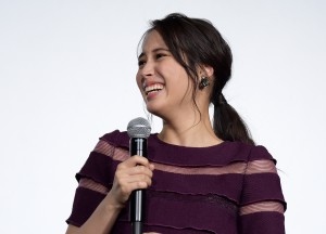 映画『氷菓』初日舞台挨拶に出席した広瀬アリス