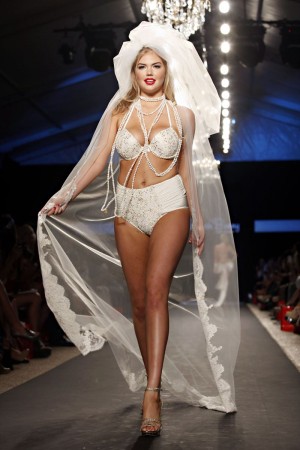 ケイト・アプトン