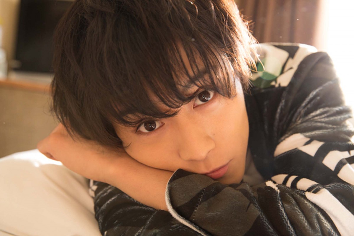 『刀剣乱舞』猪野広樹、1st写真集発売決定　温泉でのしっとり色っぽい姿も披露