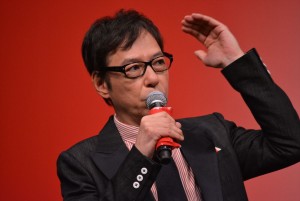 板尾創路監督、映画『火花』完成披露試写会に登壇