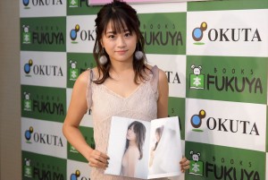 島田晴香、『そんな生き方』PHOTOBOOK発売記念イベントに登場