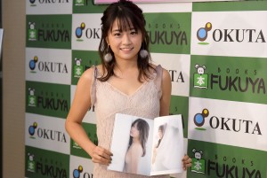 島田晴香、『そんな生き方』PHOTOBOOK発売記念イベントに登場