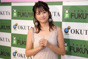 島田晴香、『そんな生き方』PHOTOBOOK発売記念イベントに登場