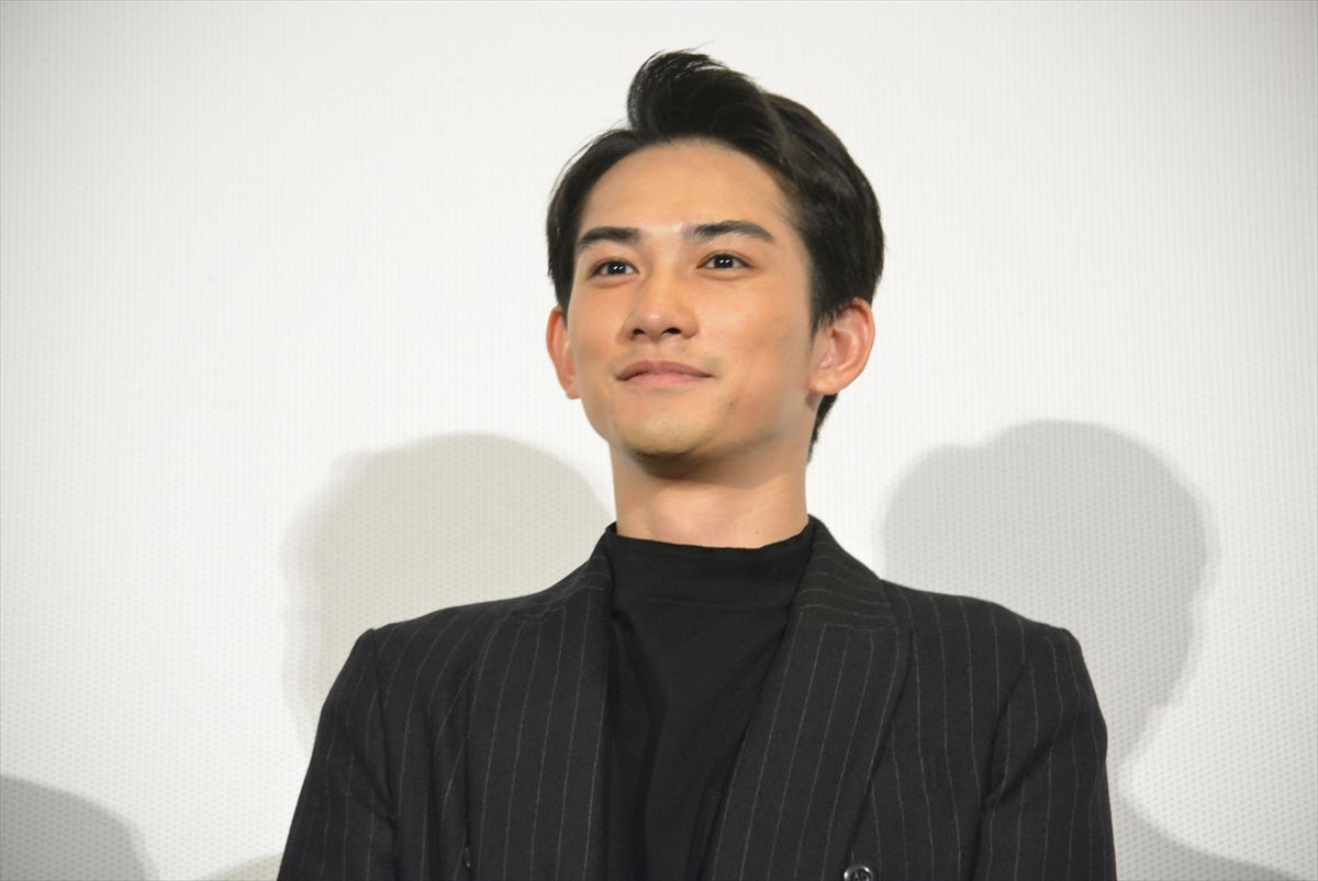 AKIRA、映画『HiGH＆LOW』シリーズ集大成に「世界に羽ばたいていってほしい」