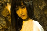 東宝シンデレラ・福本莉子、初の写真集を17歳の誕生日に発売（福本莉子ファースト写真集『はじめての恋人』より）