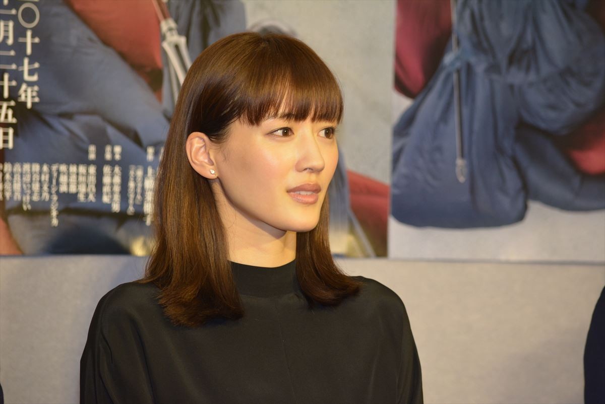 綾瀬はるか、悪戦苦闘しつつもアクションに夢中「最終章は物足りないな～」