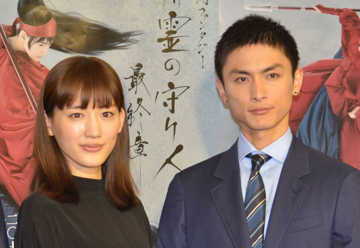 綾瀬はるか、高良健吾、NHK大河ファンタジー『精霊の守り人~最終章~』会見にて
