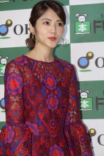 若月佑美、写真集『パレット』発売記念お渡し会・合同取材の様子