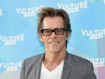 【写真】主人公・フレディ（コルソン・ベイカー）の父を演じる、名優ケヴィン・ベーコン