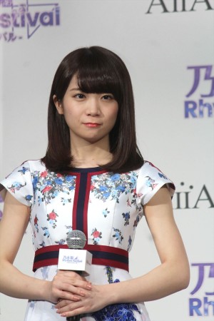 秋元真夏、『乃木坂46 リズムフェスティバル』お披露目会見に登壇