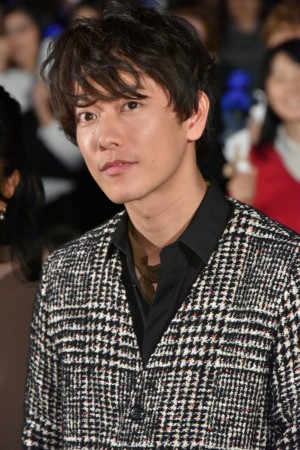 佐藤健、『8年越しの花嫁 奇跡の実話』完成披露試写会に登壇