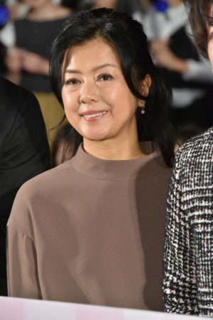 薬師丸ひろ子、『8年越しの花嫁 奇跡の実話』完成披露試写会に登壇