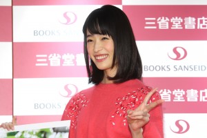高橋ひかる、『2018年高橋ひかるカレンダー』発売記念イベントに登場