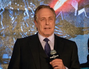 チャールズ・ローブン、映画『ジャスティス・リーグ』ジャパンプレミアに登場