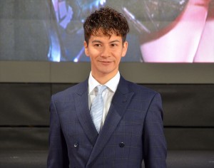 JOY、映画『ジャスティス・リーグ』ジャパンプレミア（レッドカーペット）に登場