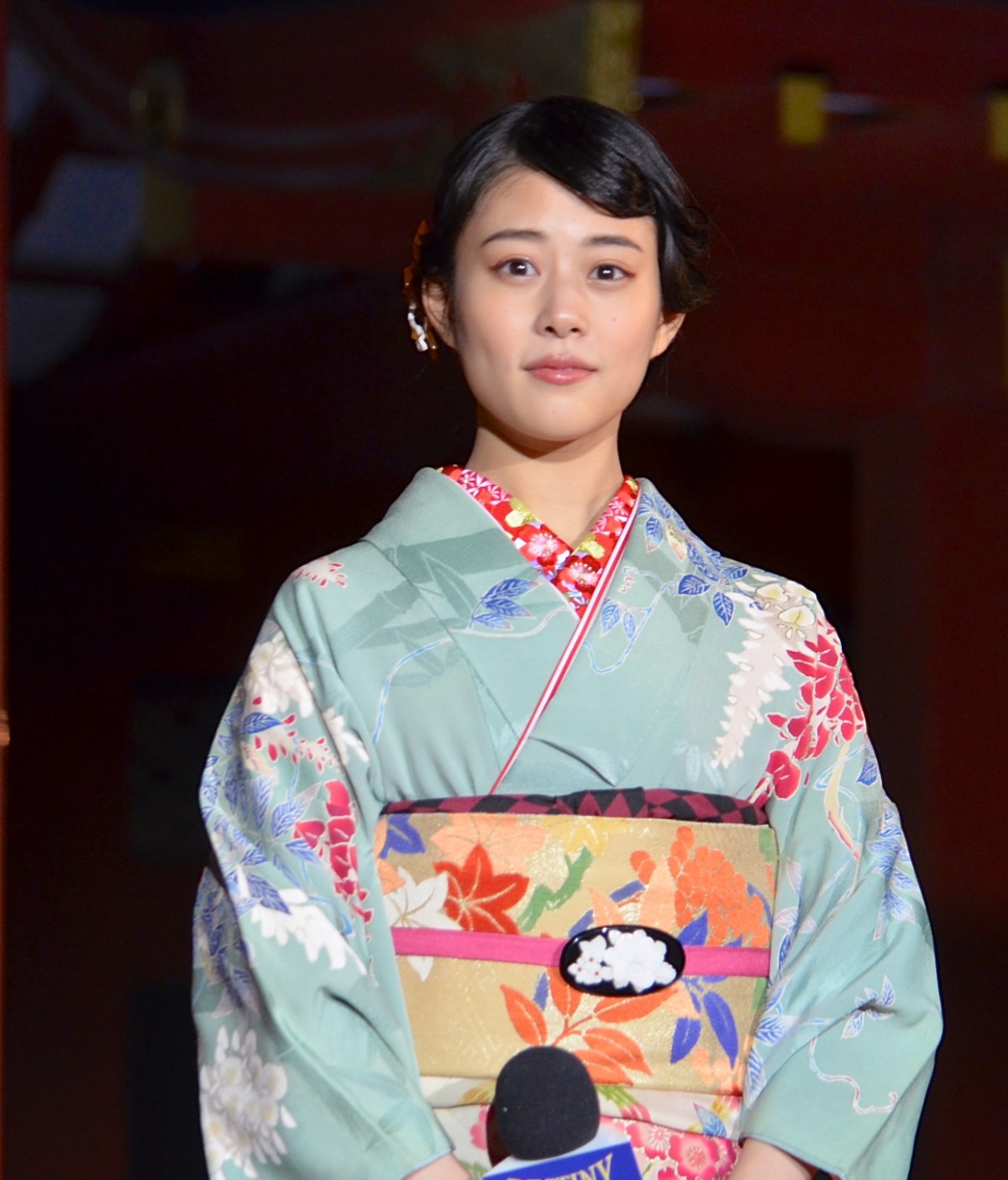 高畑充希、堺雅人の「千歳飴を持てよ」にご立腹？『鎌倉ものがたり』奉納試写会開催