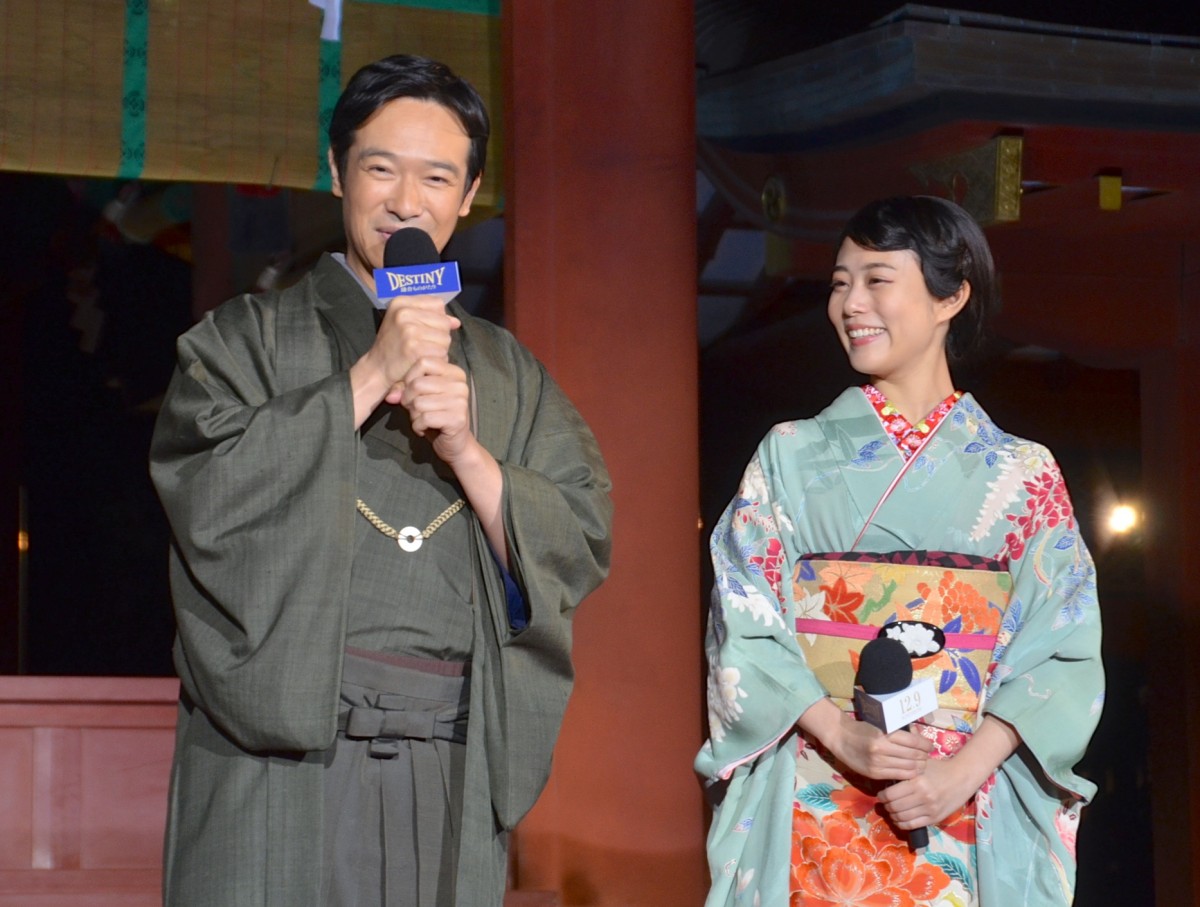 高畑充希、堺雅人の「千歳飴を持てよ」にご立腹？『鎌倉ものがたり』奉納試写会開催