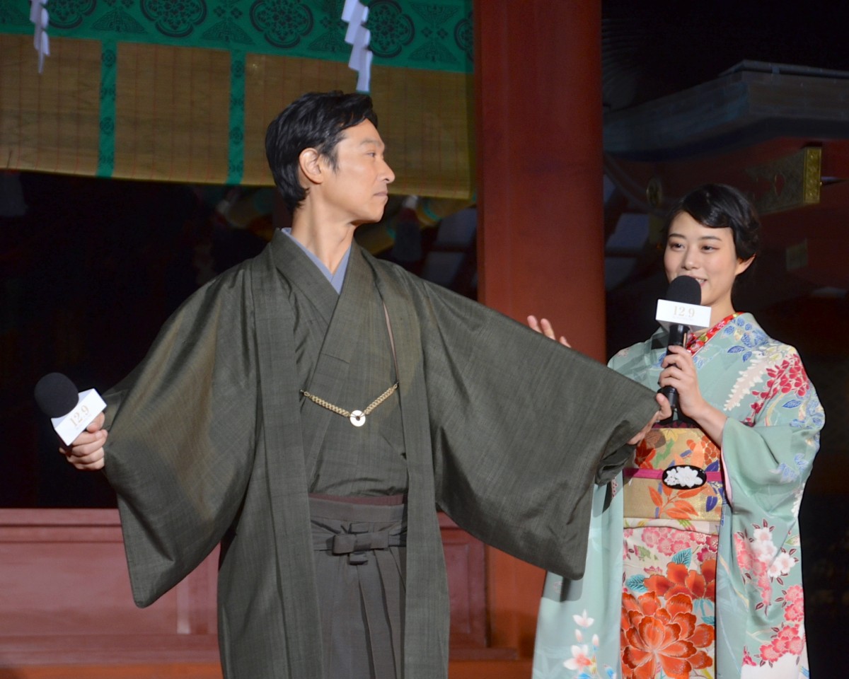 高畑充希、堺雅人の「千歳飴を持てよ」にご立腹？『鎌倉ものがたり』奉納試写会開催