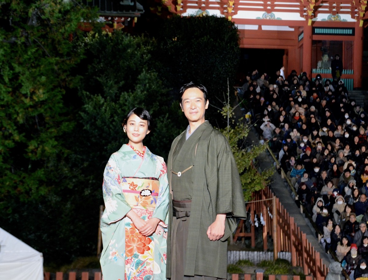 高畑充希、堺雅人の「千歳飴を持てよ」にご立腹？『鎌倉ものがたり』奉納試写会開催