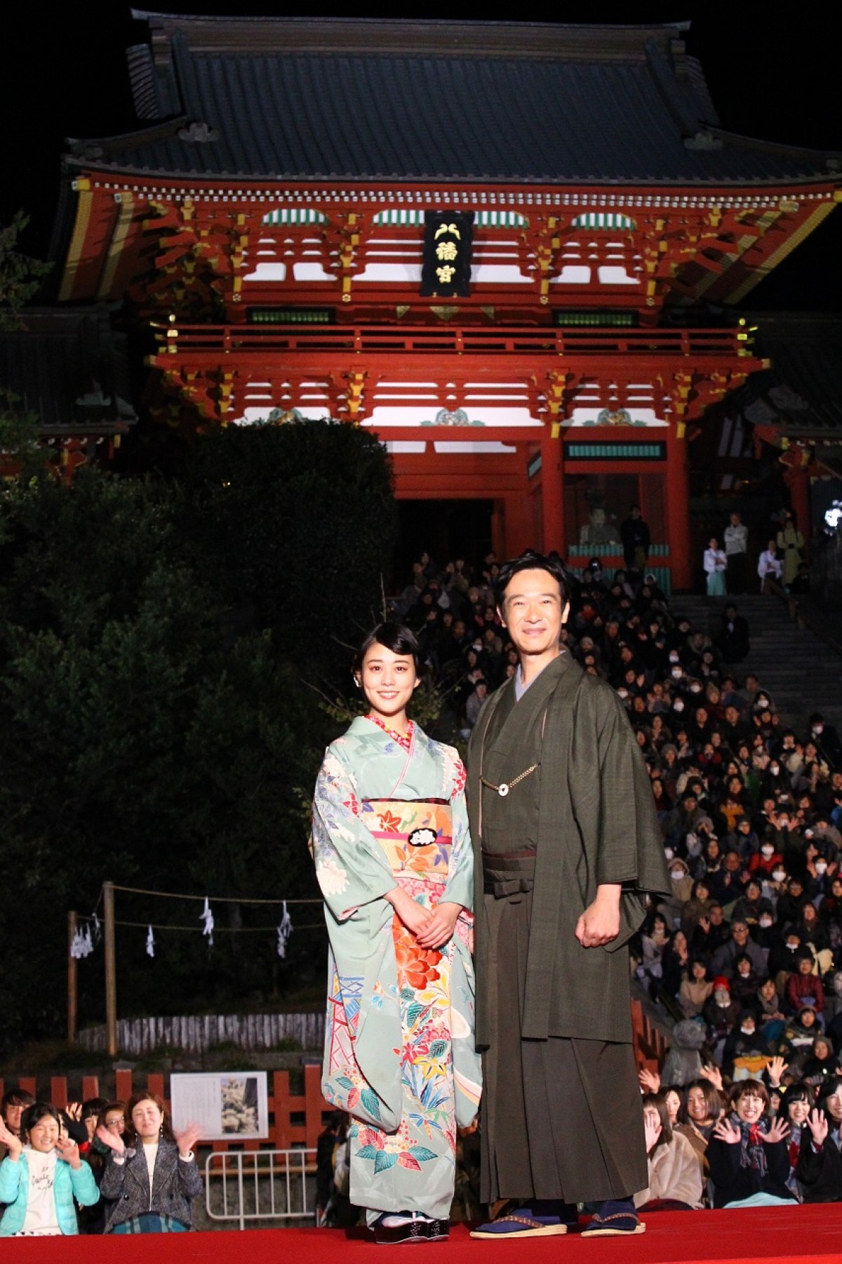 高畑充希、堺雅人の「千歳飴を持てよ」にご立腹？『鎌倉ものがたり』奉納試写会開催