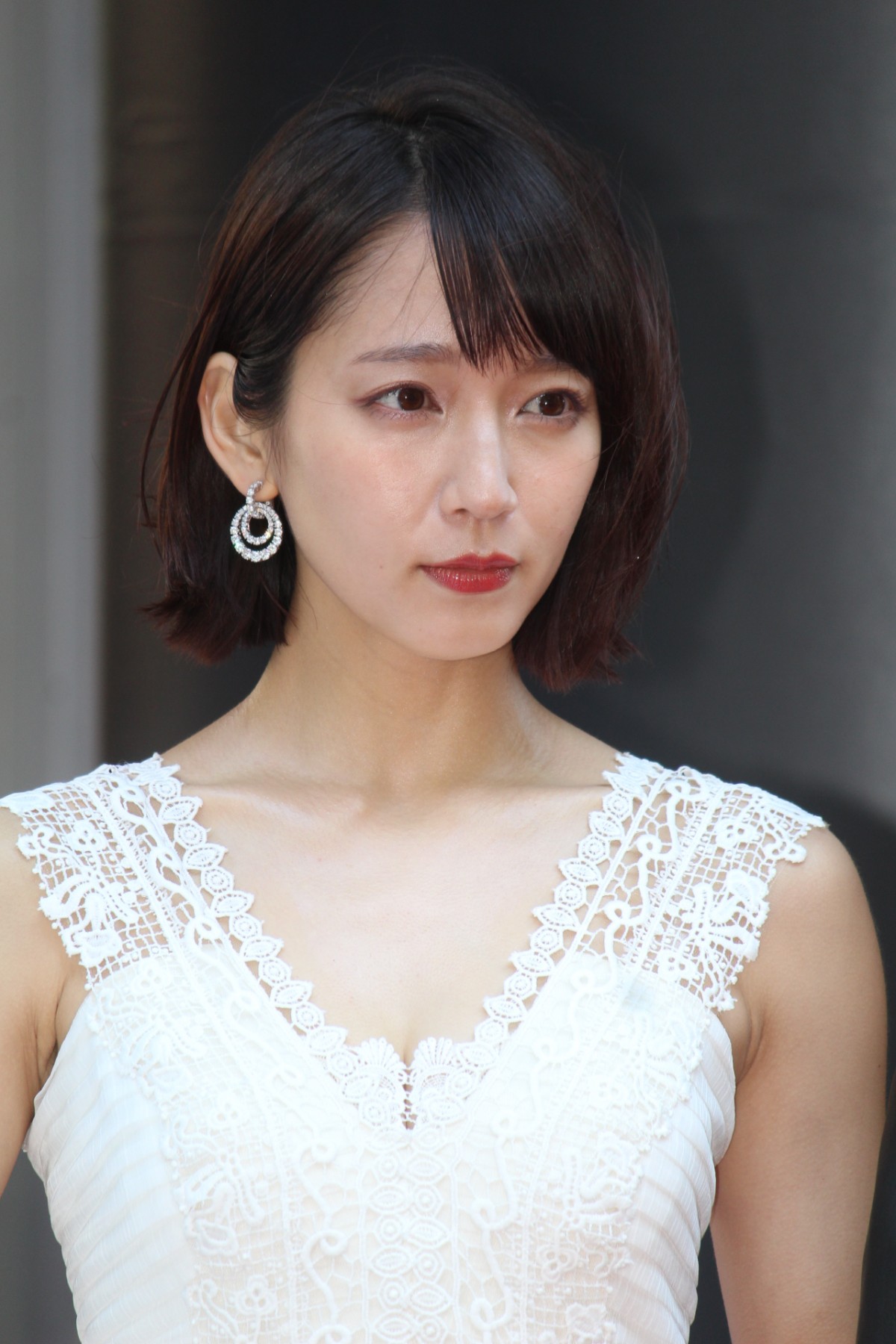 吉岡里帆、 2017年を代表する女性に選出 「リップ一色を悩む時間にも幸せ感じる」