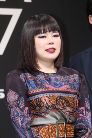 ブルゾンちえみ、VOGUE JAPAN WOMEN OF THE YEAR 2017 授賞式・記者会見に登場