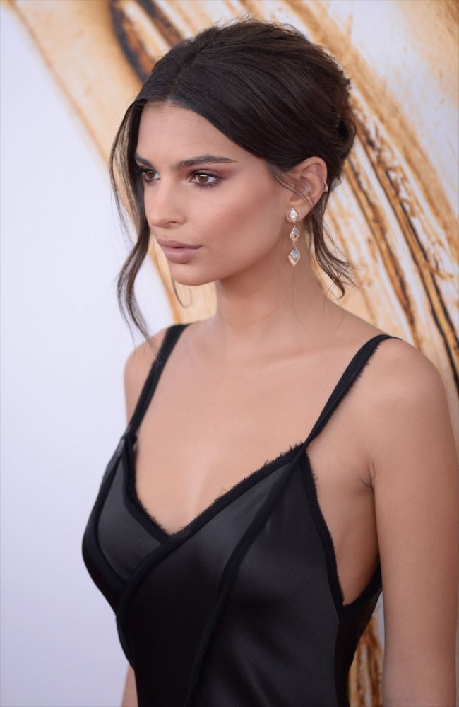 エミリー・ラタコウスキー、Emily Ratajkowski