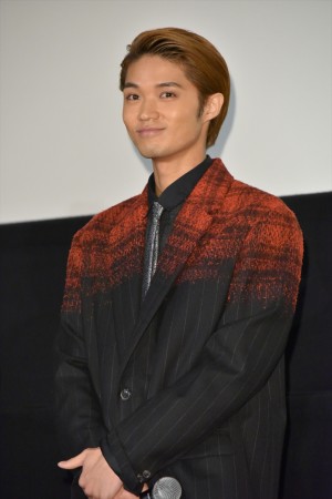 磯村勇斗、『覆面系ノイズ』初日舞台挨拶に登壇