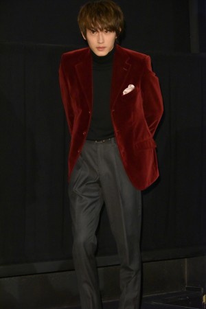 杉野遥亮、『覆面系ノイズ』初日舞台挨拶に登壇