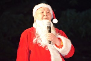 加藤一二三、中山競馬場「クリスマスツリー点灯式」にて