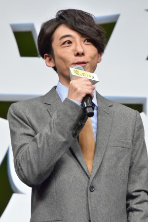 高橋一生、『嘘を愛する女』完成披露舞台挨拶に登壇