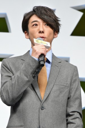 高橋一生、『嘘を愛する女』完成披露舞台挨拶に登壇