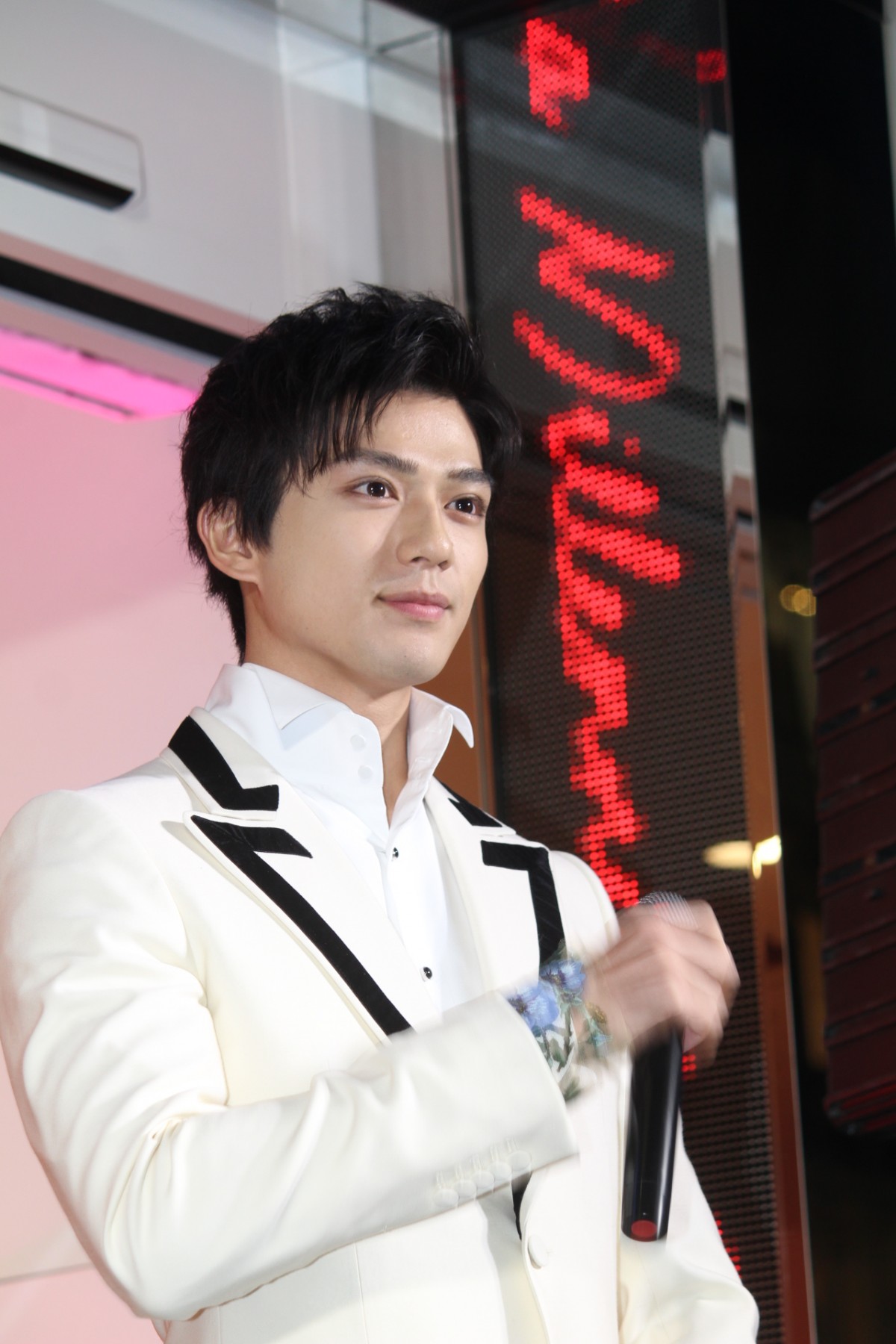 新田真剣佑、今年のクリスマスは“絶賛撮影中”も「全然残念じゃない」