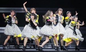 『Juice＝Juice LIVE AROUND 2017 FINAL at 日本武道館 ～Seven Squeeze！～』の様子