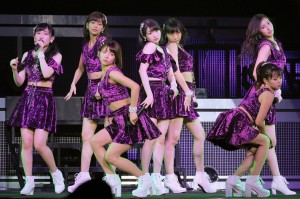 『Juice＝Juice LIVE AROUND 2017 FINAL at 日本武道館 ～Seven Squeeze！～』の様子