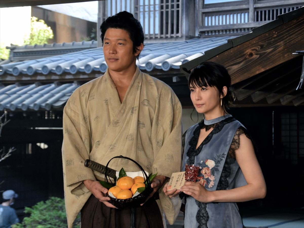 『直虎』柴咲から『西郷どん』鈴木亮平へ 集中力キープ法を伝授 「予防策は引っ越し」