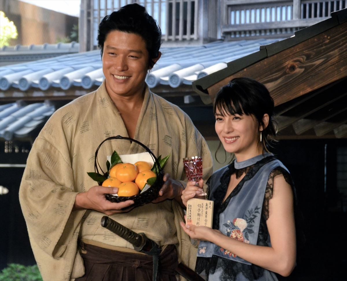『直虎』柴咲から『西郷どん』鈴木亮平へ 集中力キープ法を伝授 「予防策は引っ越し」