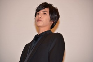 志尊淳、『探偵はBARにいる3』初日舞台挨拶に登壇