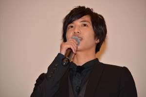 志尊淳、『探偵はBARにいる3』初日舞台挨拶に登壇