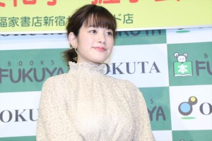 筧美和子、2018年カレンダー発売イベントにて