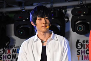 和田雅成、舞台「おそ松さん on STAGE ～SIX MEN’S SHOW TIME 2～」 公開記者会見に登壇