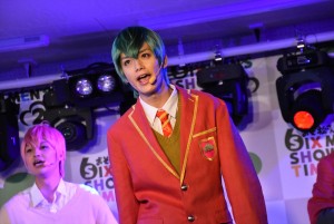 小野健斗、舞台「おそ松さん on STAGE ～SIX MEN’S SHOW TIME 2～」 公開記者会見に登壇