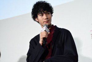 清原翔、映画『リベンジgirl』完成披露イベントに登壇